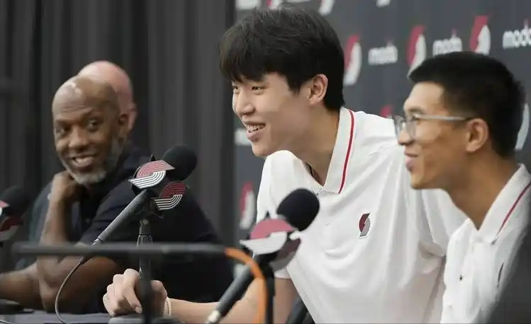 杨瀚森首秀时间确定！将首发剑指首胜，或打爆勇士内线！可能三双