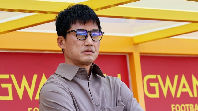 韩媒:因直呼裁判大名以及否定其权威,光州主帅可能遭遇重罚