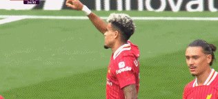 1726928925761029393.gif 开云体育下载官网-【英超】迪亚斯双响,努涅斯世界波,利物浦3比0樱桃