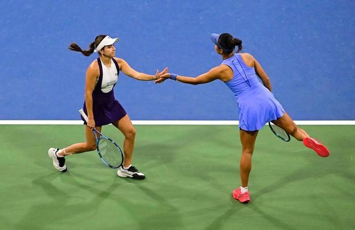 开云体育下载APP-袁悦晒美国赛季训练照，期待亚洲赛季表现