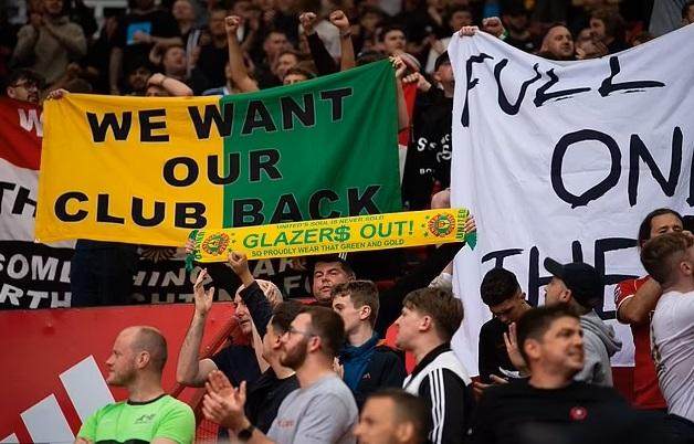 开云体育下载入口-林良锋：曼联赢得侥幸，反败为胜带来更多担忧