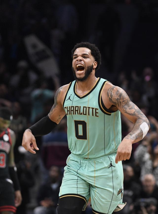 开云体育下载入口-他曾一拳打丢1.9亿！6年熬成烂队钉子户 比傀儡老大更像一哥|黄蜂|布里奇斯|迈尔斯-布里奇斯|迈尔斯·布里奇斯|夏洛特黄蜂队_新浪体育_新浪新闻