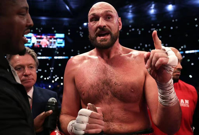 开云体育下载官网-年龄磨平锋芒，自信悄然褪色：富里的复出试水，藏着拳王的退路|泰森·富里|拳坛|奥列克桑德尔·乌西克|泰森|马隆_新浪体育_新浪新闻