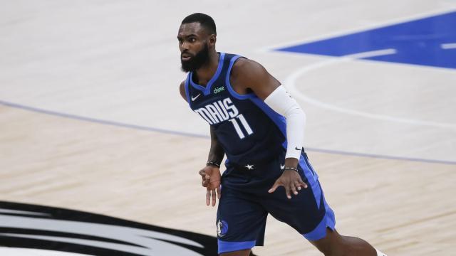 开云体育下载网址-五大交易候选人：沃克奔赴76人 施罗德加盟马刺？